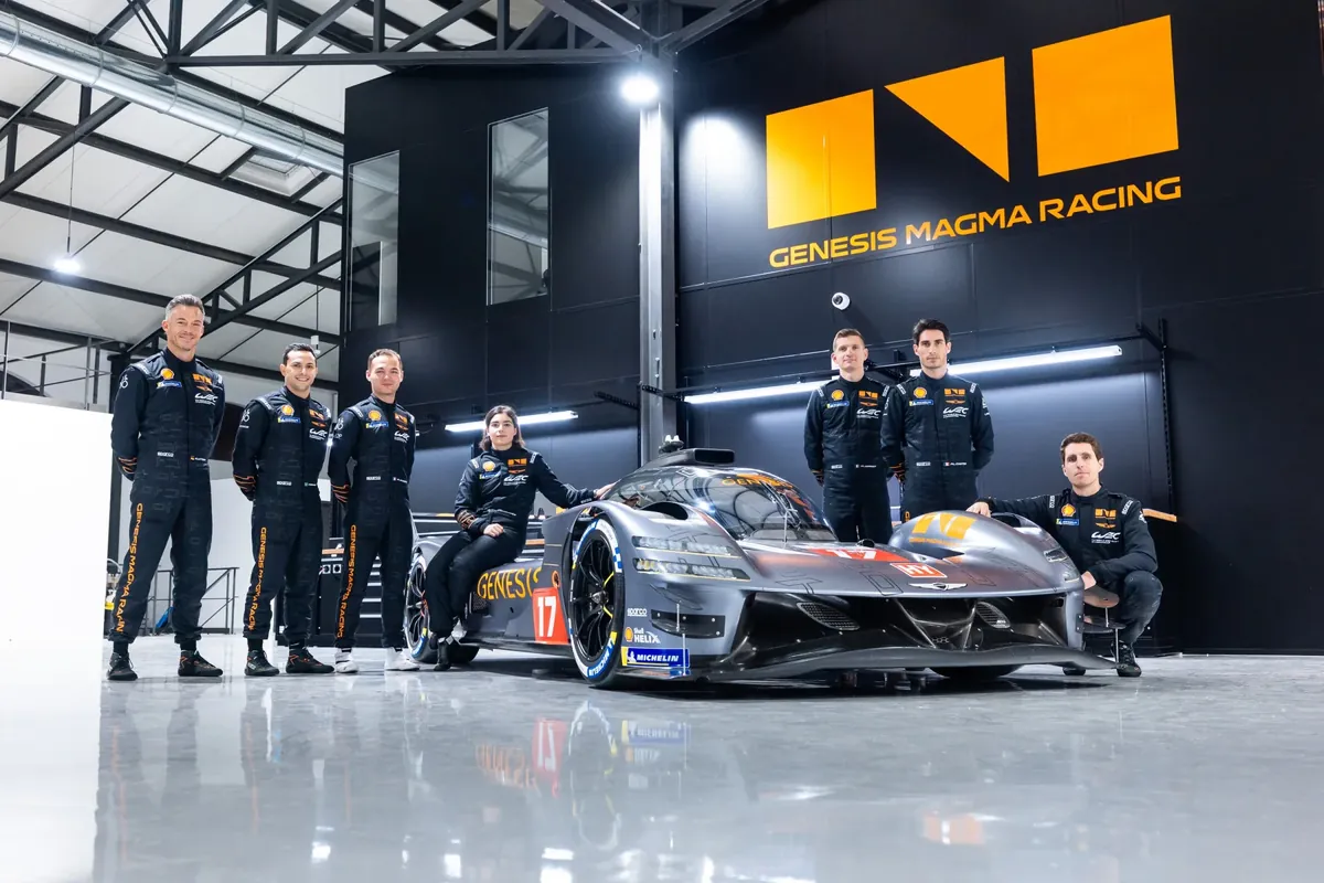 Genesis GMR-001 racing car